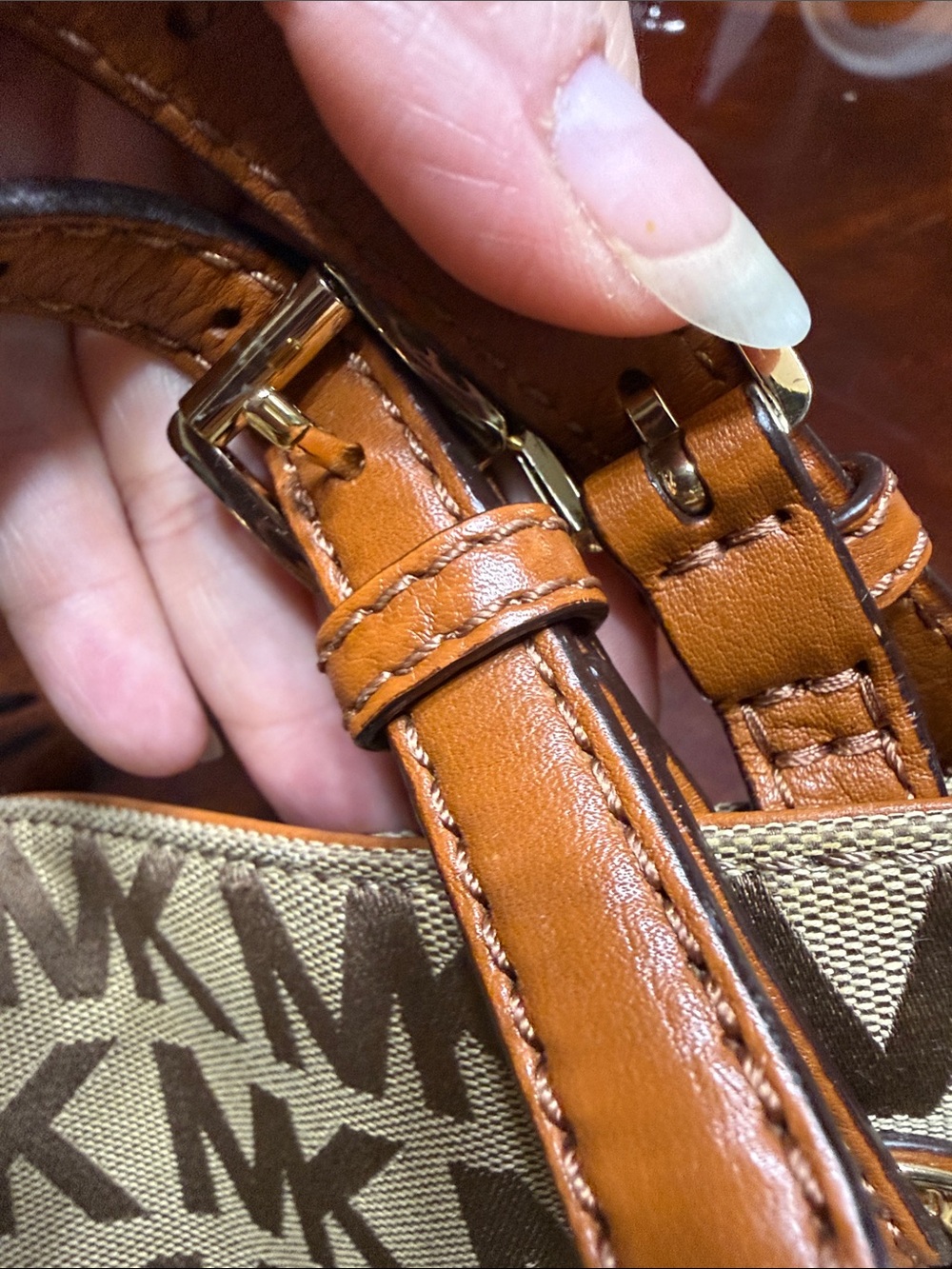 Michael Kors Tote and Wallet - Picture 8 of 13